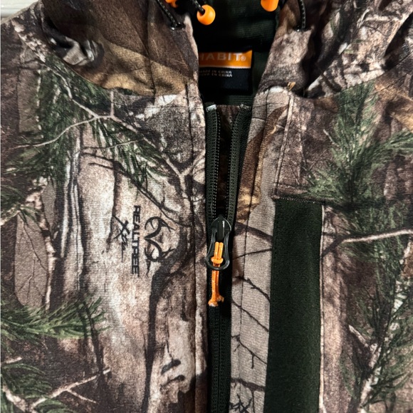 Camo Hunting Jacket - Picture 3 of 5